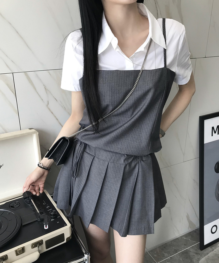 プリーツキャミソールワンピース GREY