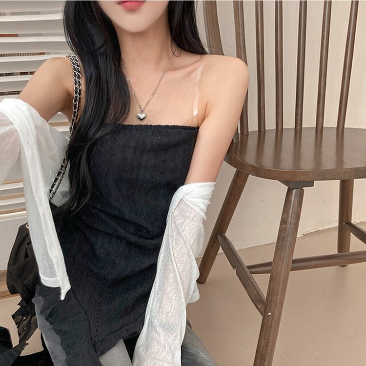비비 레이스 플라워 테일 오프숄더 튜브 탑 블라우스 블랙
