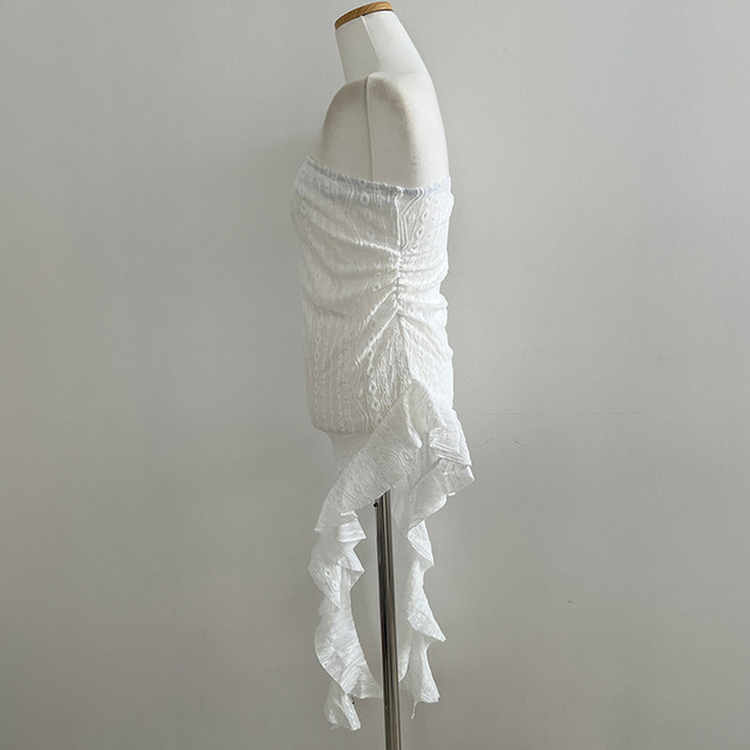 비비 레이스 플라워 테일 오프숄더 튜브 탑 블라우스