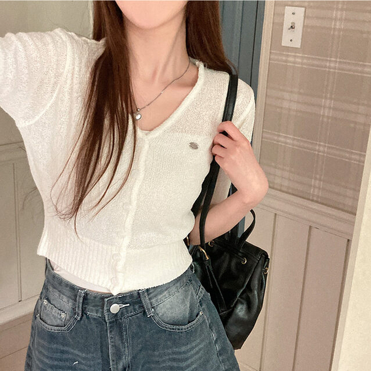 리븐 실버 팬던트 패치 시스루 브이넥 크롭 반팔 가디건 아이보리