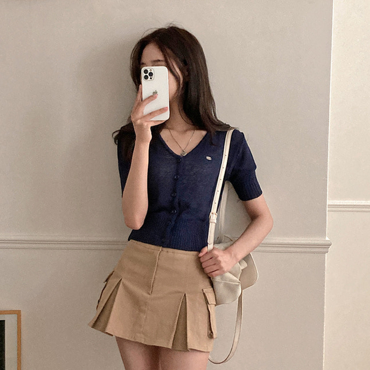 리븐 실버 팬던트 패치 시스루 브이넥 크롭 반팔 가디건 네이비