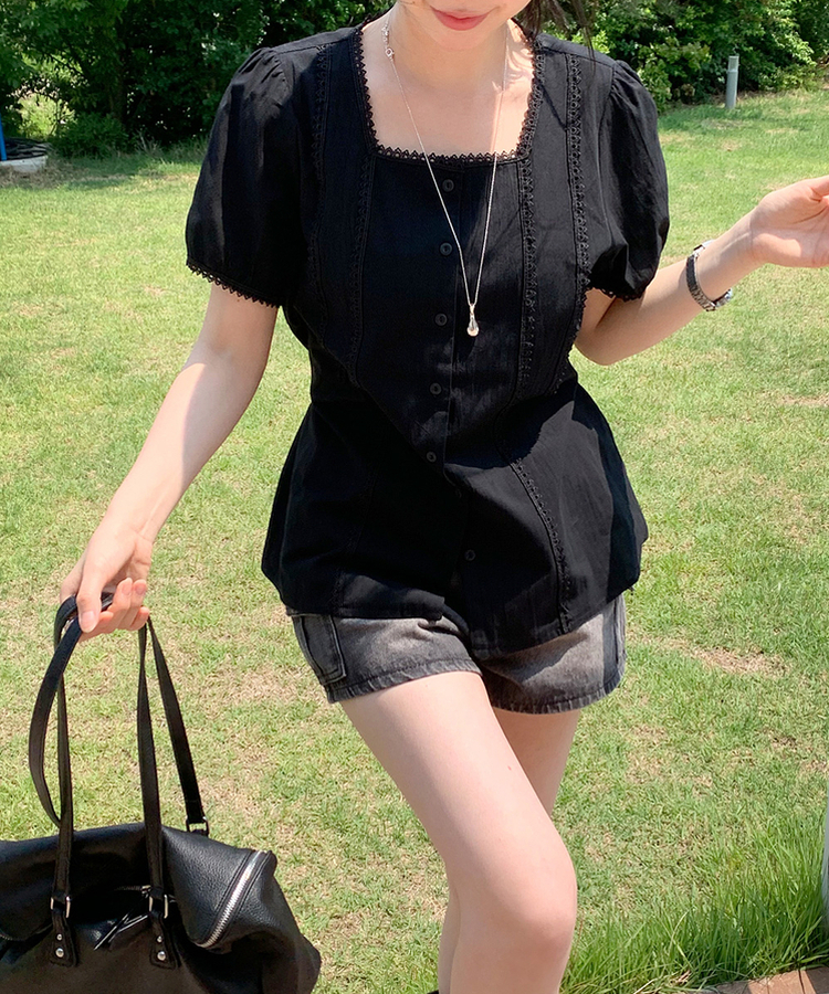 スクエアアイレットブラウス BLACK