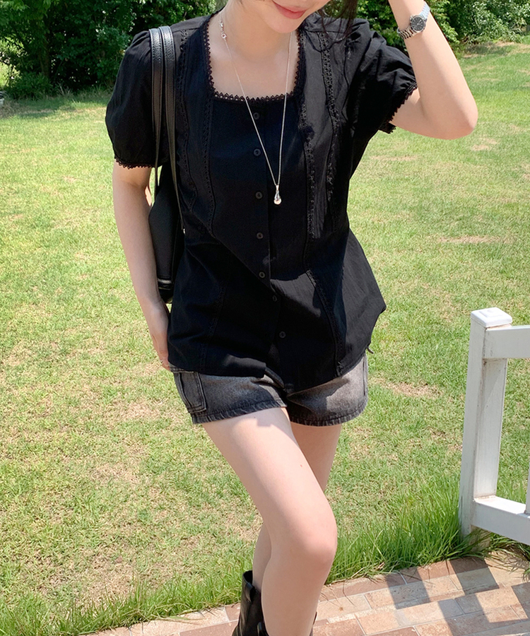 スクエアアイレットブラウス BLACK