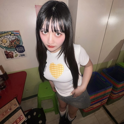 ハートモチーフスリムTシャツ WHITE
