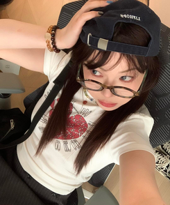 半袖Tシャツ ラブクリップ半袖Tシャツ IVORY