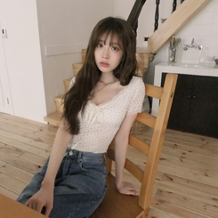半袖Tシャツ 【カップ付き】クロップ半袖Tシャツ CREAM