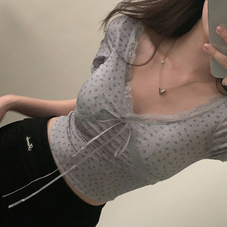 【カップ付き】クロップ半袖Tシャツ GREY