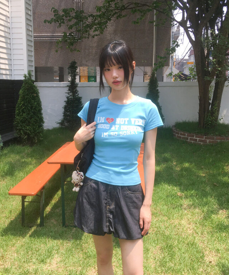スリムレタリング半袖Tシャツ BLUE