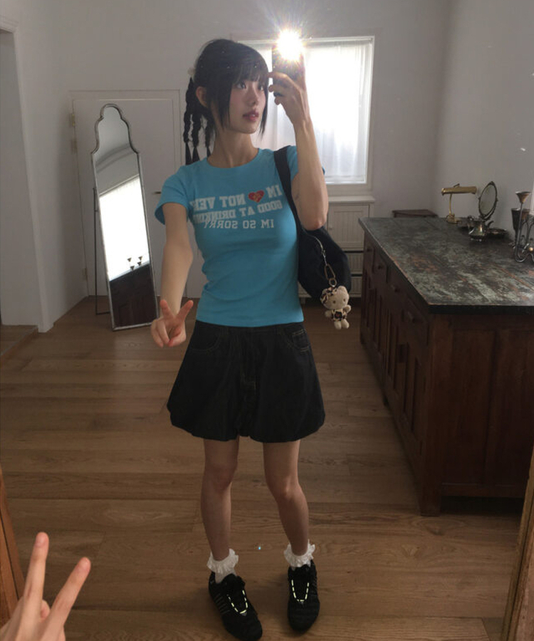 スリムレタリング半袖Tシャツ BLUE