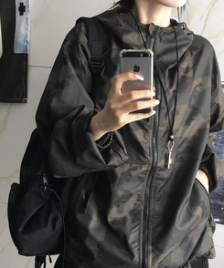 ジャンパー ミリタリーストリングフードウィンドブレーカー CAMO
