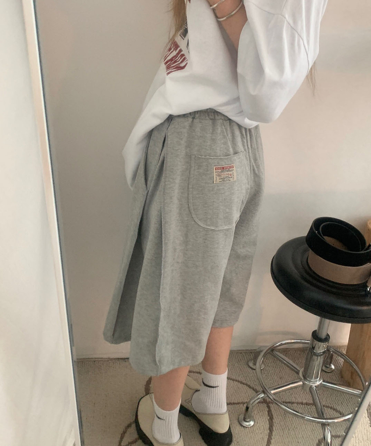 ポケットワッペンピンタックハーフパンツ GREY