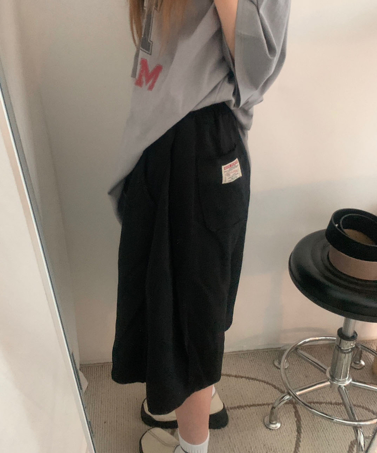 ポケットワッペンピンタックハーフパンツ BLACK