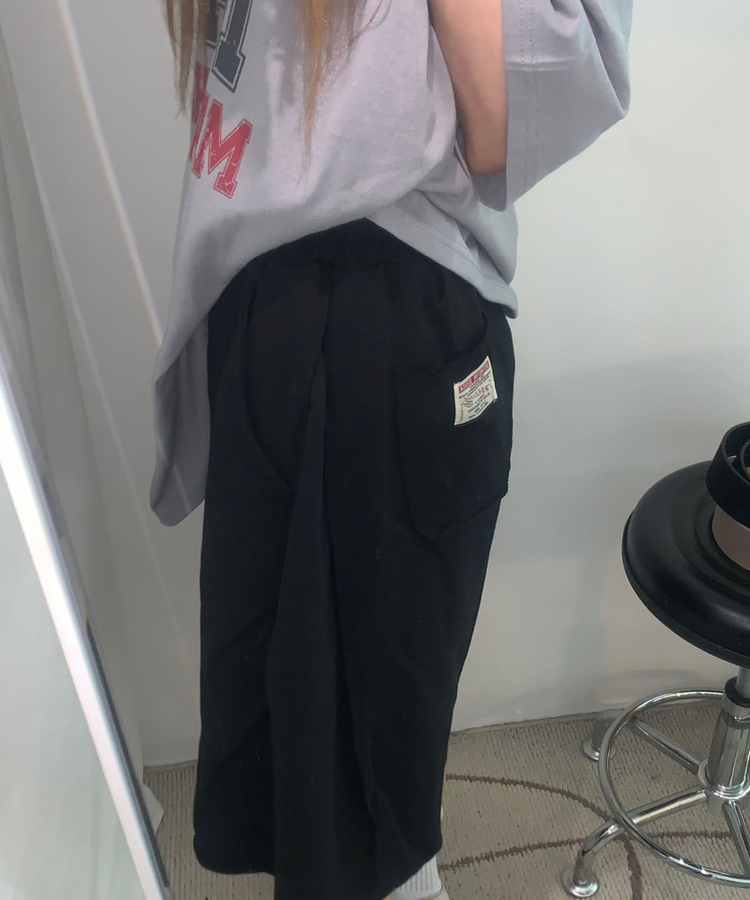 ポケットワッペンピンタックハーフパンツ BLACK