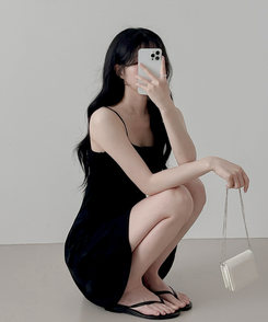 Aラインノースリーブワンピース BLACK