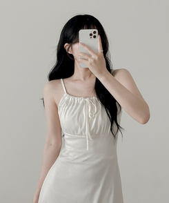 Aラインノースリーブワンピース IVORY