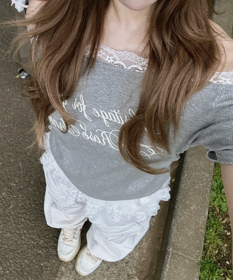 半袖Tシャツ レースレタリングTシャツ