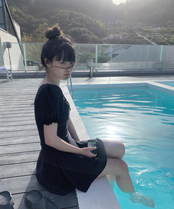 モノキニ ャーリングパフワンピーススイムウェア BLACK