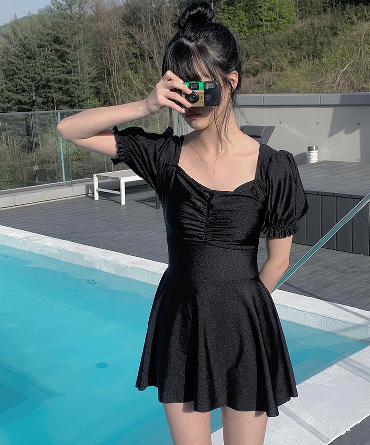 ャーリングパフワンピーススイムウェア BLACK