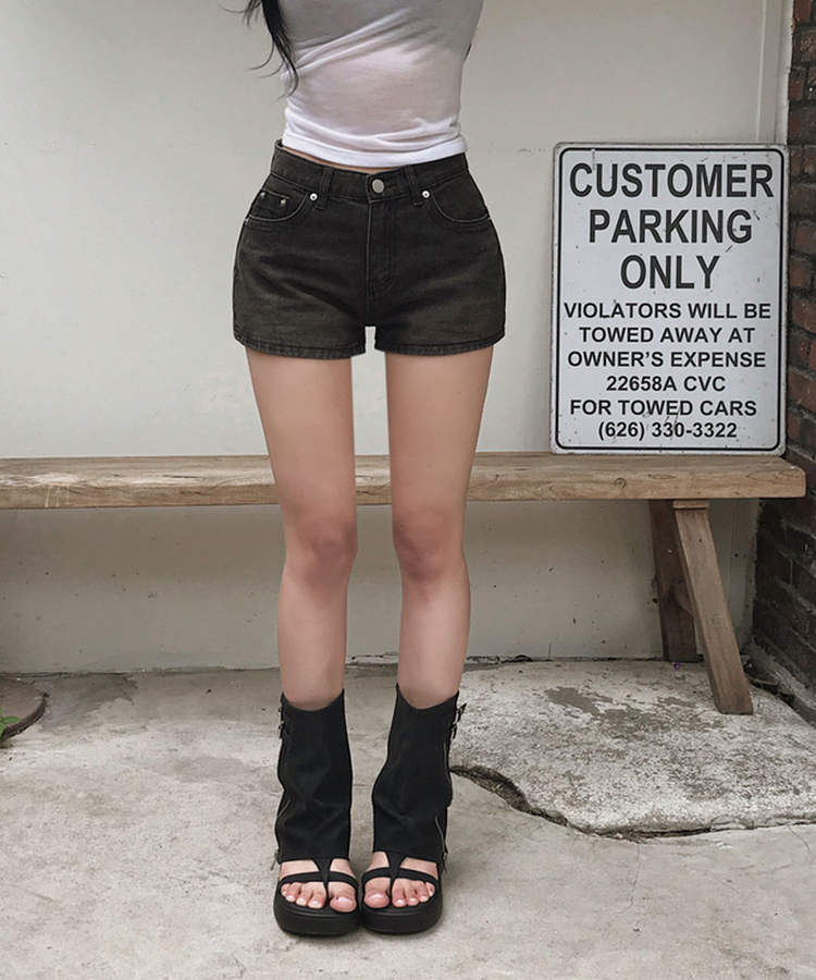 ウォッシングデイリーショートパンツ BLACK DENIM