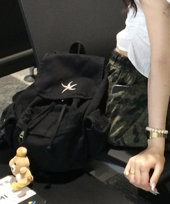 刺繍ポイントバックパック BLACK