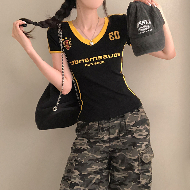 半袖Tシャツ ラインVネッククロップ半袖Tシャツ BLACK