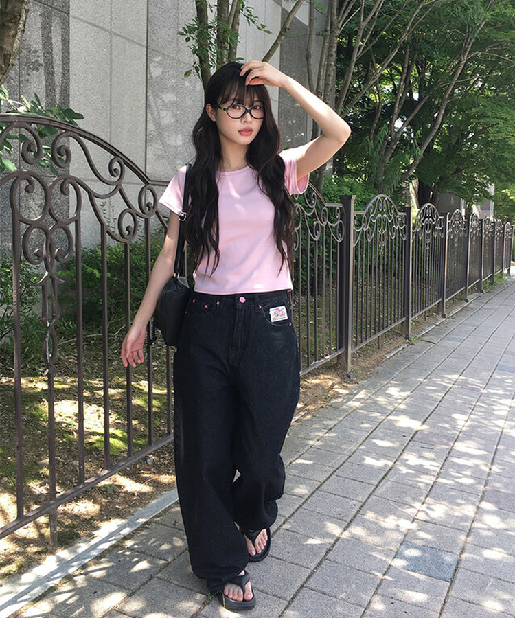 미론 핑크 레터링 생지 벌룬 와이드 팬츠 흑청