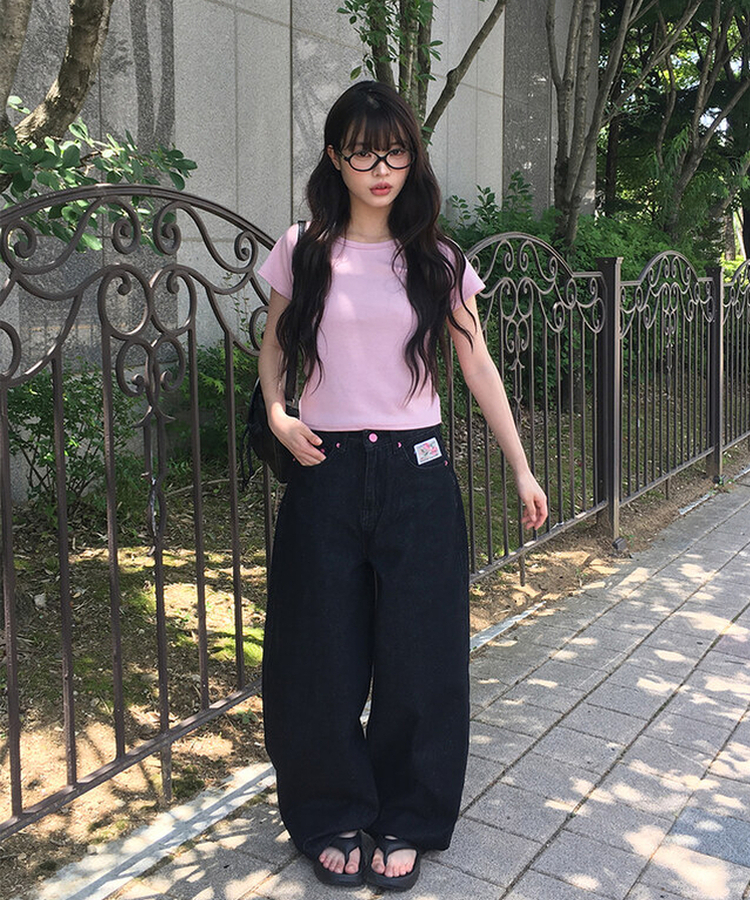 미론 핑크 레터링 생지 벌룬 와이드 팬츠 흑청