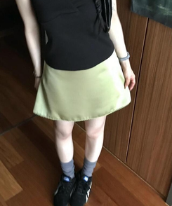 クリップサテンミニスカート OLIVE