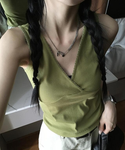 ノースリーブ レースVネックキャミソール LIGHT GREEN