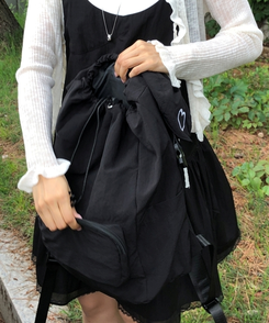 ハート刺繍ナイロンストリングバックパック BLACK
