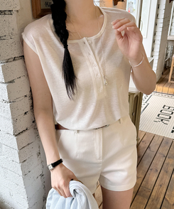 ノースリーブ ヘンリーネックルーズキャミソール IVORY