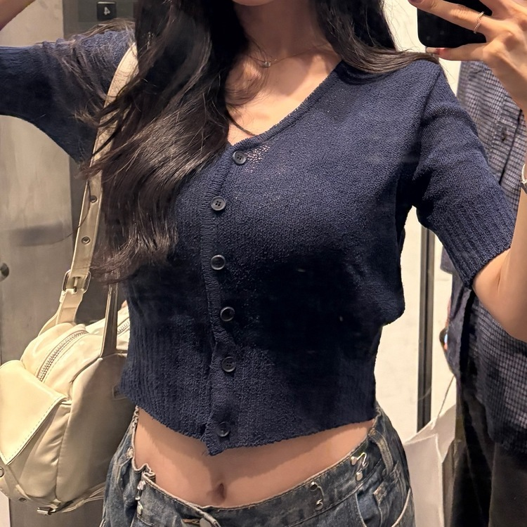 팬던트 은장 부클 가디건 곤색