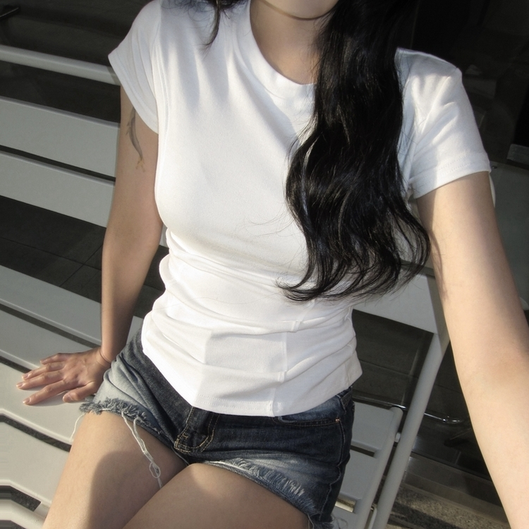半袖Tシャツ ピンタックスリム半袖Tシャツ WHITE