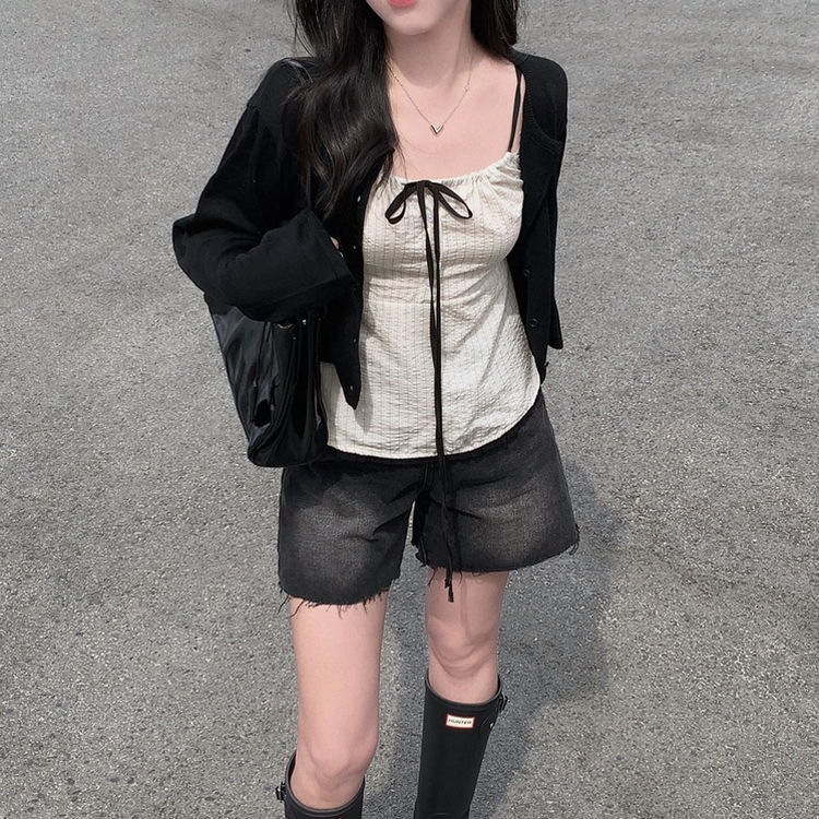 군살 소멸이슈지니언스 린넨 라운드넥 루즈핏 크롭 가디건 블랙