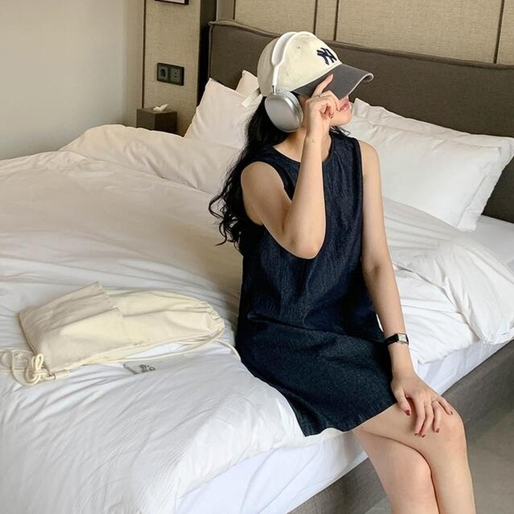 ミニワンピース スリーブレスデニムワンピース BLACK
