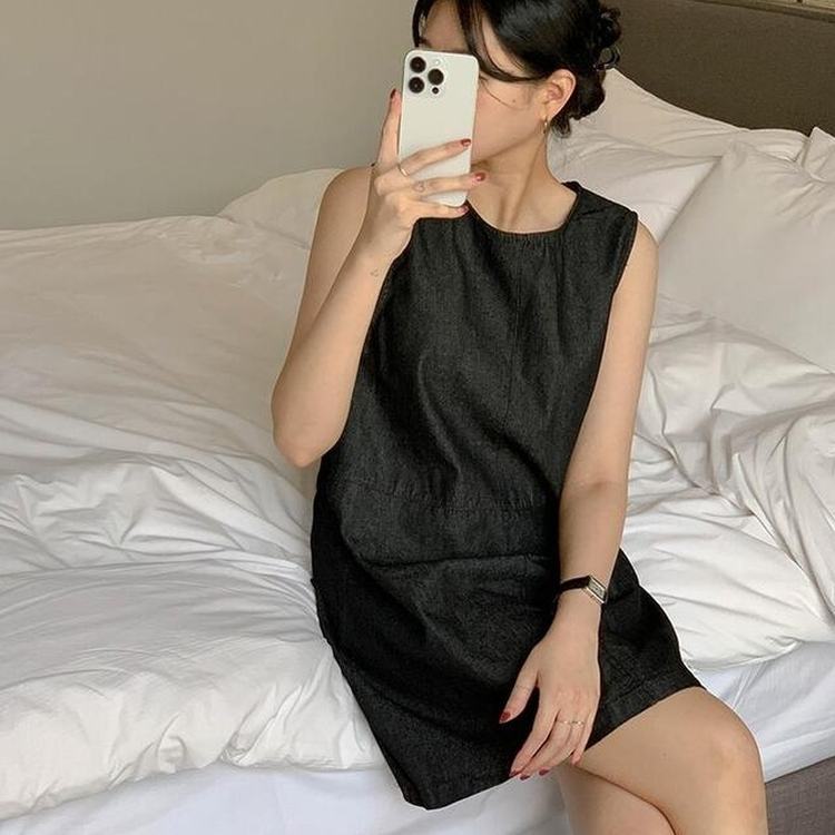 ミニワンピース スリーブレスデニムワンピース BLACK