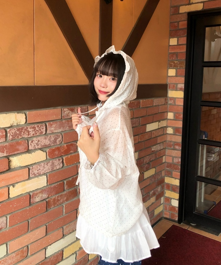 ドット柄ウィンドブレーカー｜ジャンパー｜韓国ファッション通販 SONA