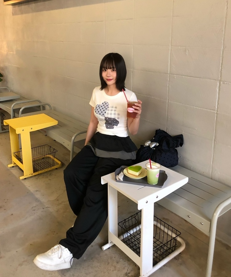 四つ葉のクローバーTシャツ｜半袖Tシャツ｜韓国ファッション通販 SONA