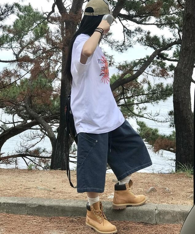 ショートパンツ ピグメントバミューダパンツ NAVY