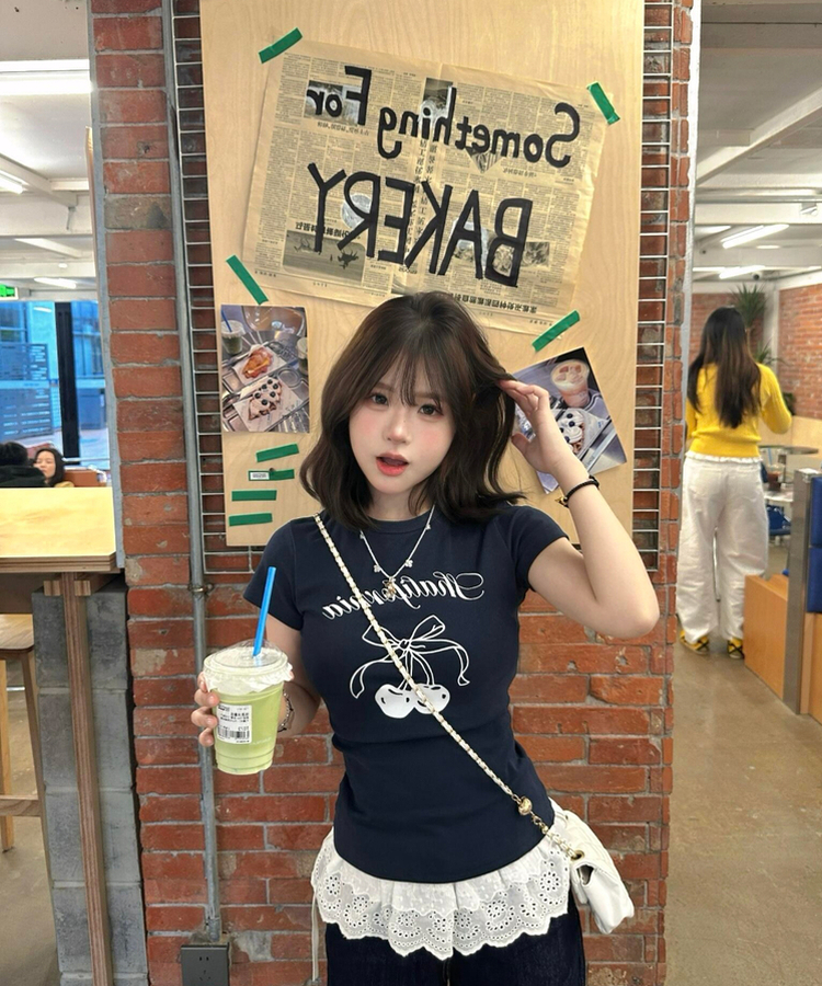 スリムチェリー半袖Tシャツ NAVY