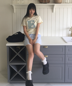 チェックワッペン半袖Tシャツ LIGHT YELLOW