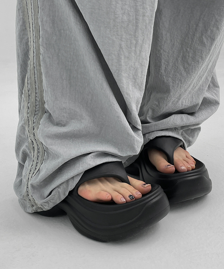 プラットホームサンダル BLACK