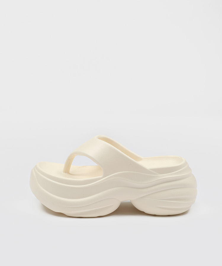 プラットホームサンダル