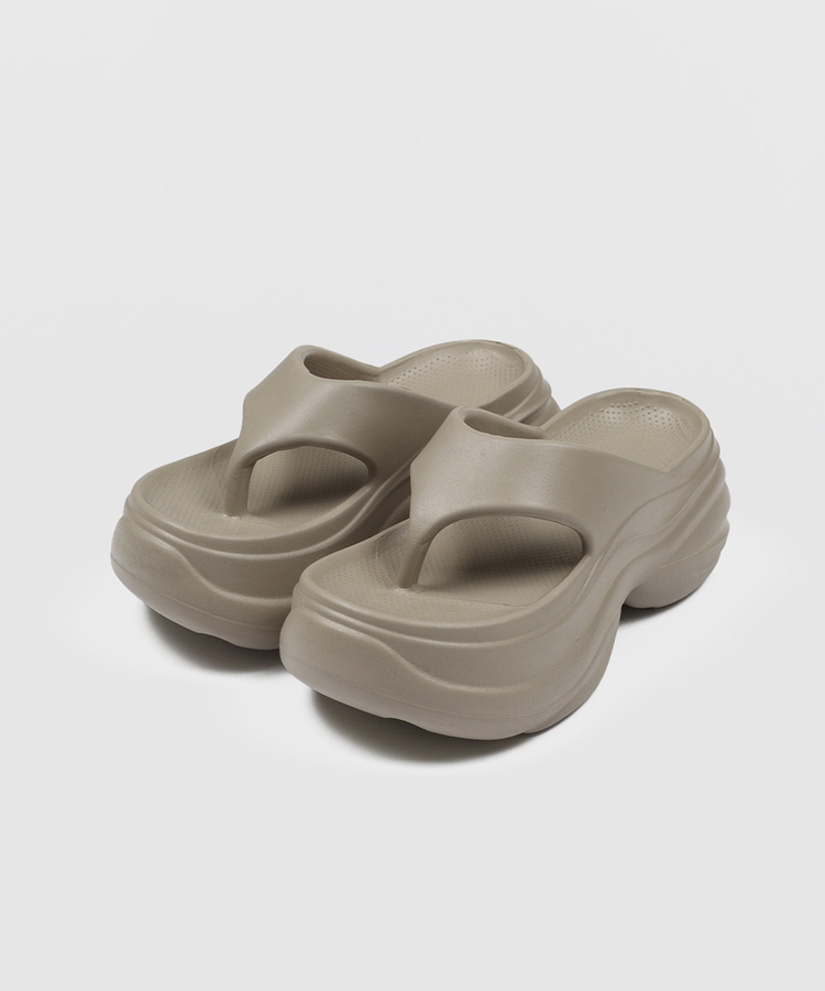 プラットホームサンダル