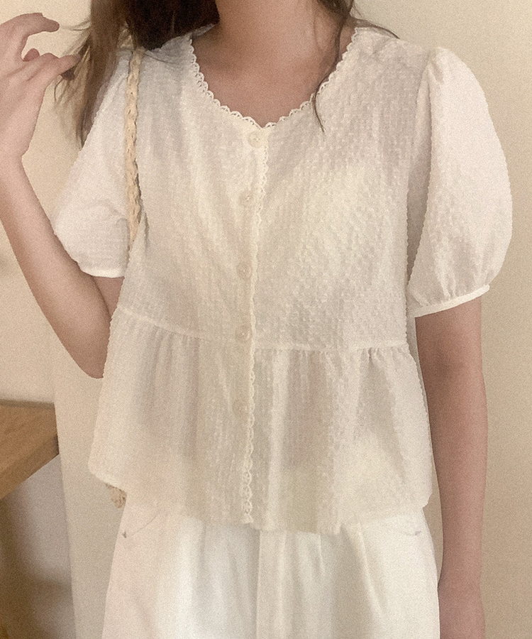 ブラウス シアサッカーパフブラウス LIGHT BEIGE