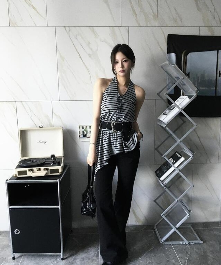バッグ アイレットショルダーバッグ BLACK