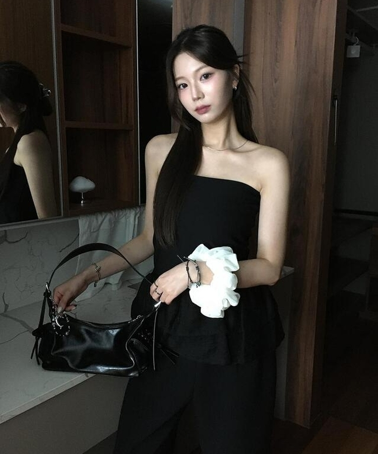バッグ アイレットショルダーバッグ BLACK