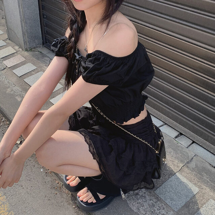 パフオフショルダーブラウス BLACK