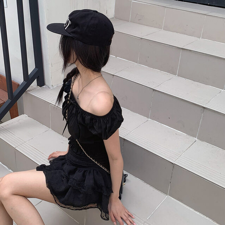 パフオフショルダーブラウス BLACK