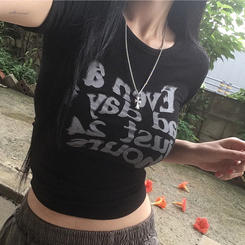 半袖Tシャツ ユニークレタリング半袖Tシャツ BLACK